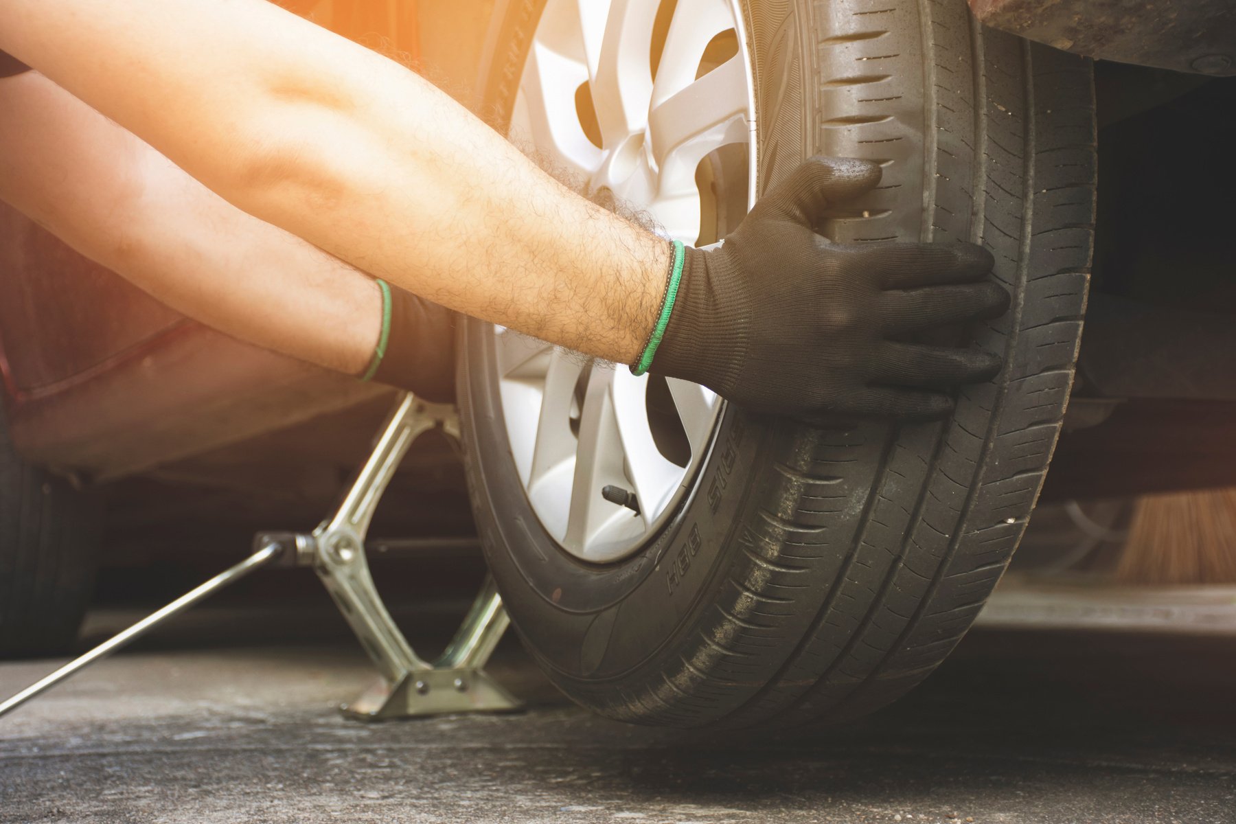 Mechanic Changing a Car's Tyre